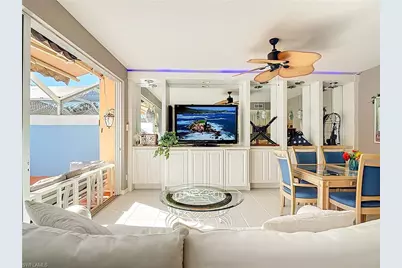 6186 Towncenter Cir, Naples, FL 34119 - Photo 19