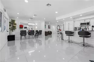 713 SE 43rd St, Cape Coral, FL 33904 - Photo 1