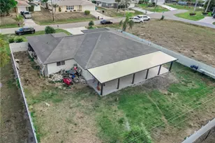 713 SE 43rd St, Cape Coral, FL 33904 - Photo 27