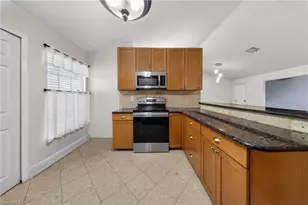 625 SW 31st St, Cape Coral, FL 33914 - Photo 13