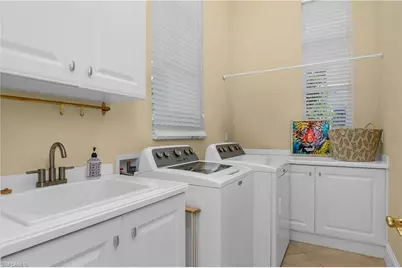 8593 Bellagio Dr, Naples, FL 34114 - Photo 39