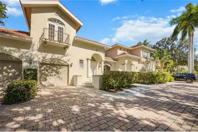 611 10th Ave S #B2, Naples, FL 34102 - Photo 3