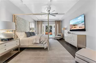 2025 Crayton Rd, Naples, FL 34102 - Photo 19