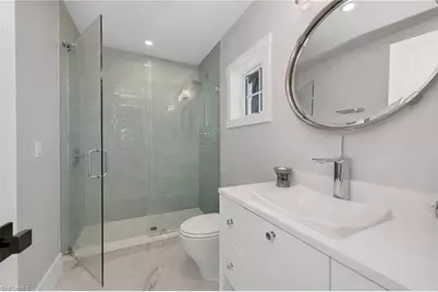 2025 Crayton Rd, Naples, FL 34102 - Photo 29
