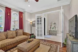 7352 Lantana Way, Naples, FL 34119 - Photo 7