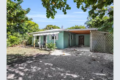 9144 7th St, Naples, FL 34108 - Photo 5