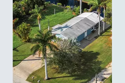 27571 Tarpon Way, Bonita Springs, FL 34134 - Photo 31