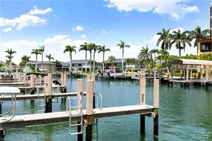 919 Huron Ct, Marco Island, FL 34145 - Photo 25