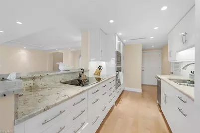 3003 Gulf Shore Blvd N #404, Naples, FL 34103 - Photo 9