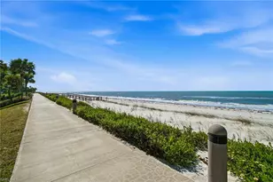 4301 Gulf Shore Blvd N, Naples, FL 34103 - Photo 47