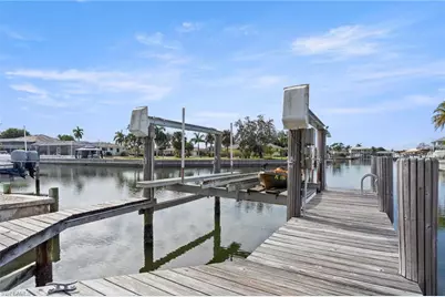 854 N Barfield Dr, Marco Island, FL 34145 - Photo 21