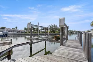 854 N Barfield Dr, Marco Island, FL 34145 - Photo 21