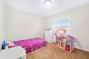 3770 Crofton Court, Fort Myers, FL 33916 - Photo 5