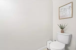 3770 Crofton Court, Fort Myers, FL 33916 - Photo 7