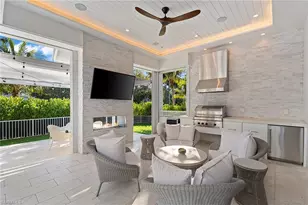 685 2nd St S, Naples, FL 34102 - Photo 35