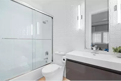 685 2nd St S, Naples, FL 34102 - Photo 27