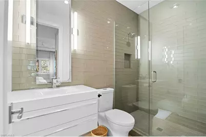 685 2nd St S, Naples, FL 34102 - Photo 25