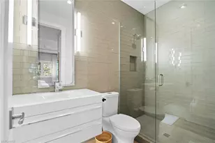 685 2nd St S, Naples, FL 34102 - Photo 25