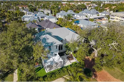 685 2nd St S, Naples, FL 34102 - Photo 45