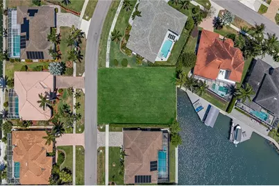 269 Bass Ct, Marco Island, FL 34145 - Photo 19