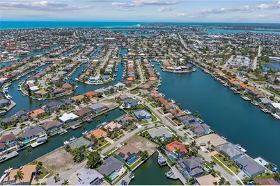 269 Bass Ct, Marco Island, FL 34145 - Photo 17