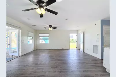 27571 Tarpon Way, Bonita Springs, FL 34134 - Photo 11