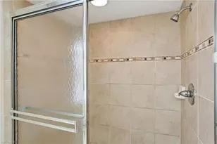 7680 Oleander Gate Dr, Naples, FL 34109 - Photo 23