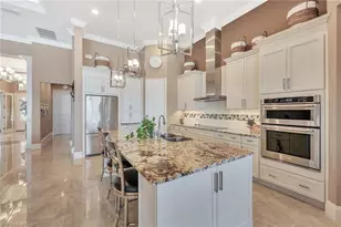 9087 Breakwater Dr, Naples, FL 34120 - Photo 15