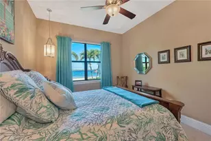 9087 Breakwater Dr, Naples, FL 34120 - Photo 23