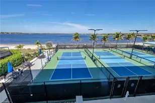 9087 Breakwater Dr, Naples, FL 34120 - Photo 49