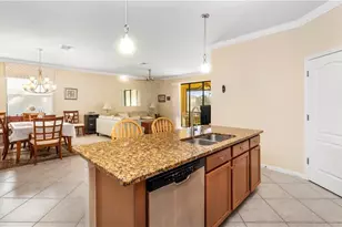 3640 Treasure Cove Cir, Naples, FL 34114 - Photo 9