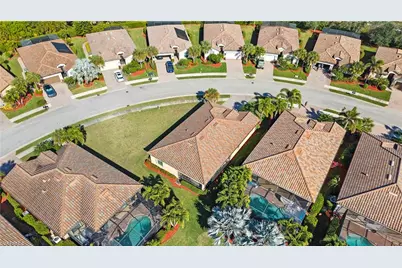 3640 Treasure Cove Cir, Naples, FL 34114 - Photo 39