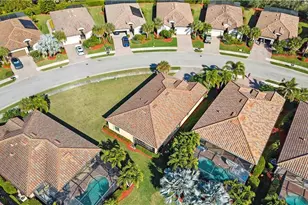 3640 Treasure Cove Cir, Naples, FL 34114 - Photo 39