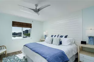 10682 Gulf Shore Dr, Naples, FL 34108 - Photo 5