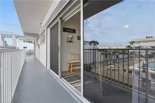 1100 8th Ave S, Naples, FL 34102 - Photo 29