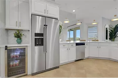 7877 Clemson St #202, Naples, FL 34104 - Photo 11