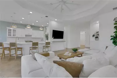 7877 Clemson St #202, Naples, FL 34104 - Photo 5