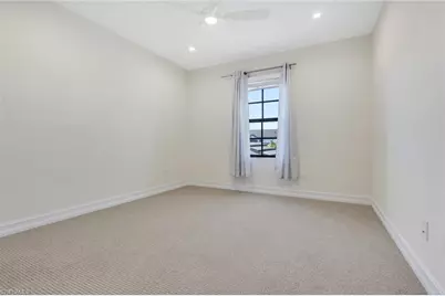 7540 Carnegie Way, Naples, FL 34119 - Photo 15