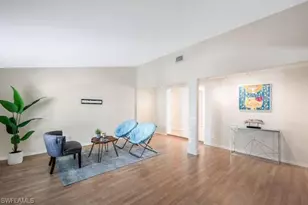 778 Broad Ct S, Naples, FL 34102 - Photo 5