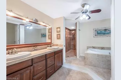 778 Broad Ct S, Naples, FL 34102 - Photo 27