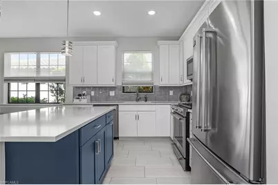 12280 Canal Grande Dr, Fort Myers, FL 33913 - Photo 11