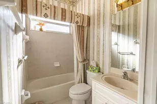 9287 Coachhouse Ln, Estero, FL 33928 - Photo 17