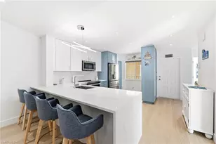 7707 Jewel Ln, Naples, FL 34109 - Photo 11