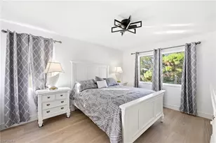 7707 Jewel Ln, Naples, FL 34109 - Photo 21