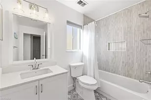 7707 Jewel Ln, Naples, FL 34109 - Photo 7