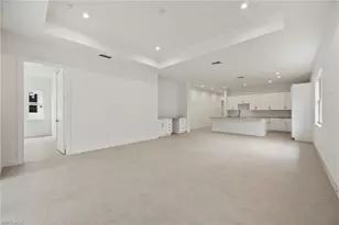 2548 Linda Dr, Naples, FL 34112 - Photo 9