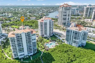 50 Seagate Dr, Naples, FL 34103 - Photo 25