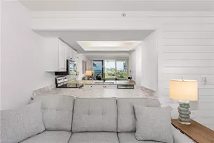 50 Seagate Dr, Naples, FL 34103 - Photo 7