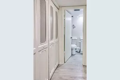 1700 Pine Valley Dr #301, Fort Myers, FL 33907 - Photo 19