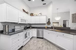 2550 Citrus Lake Dr, Naples, FL 34109 - Photo 9